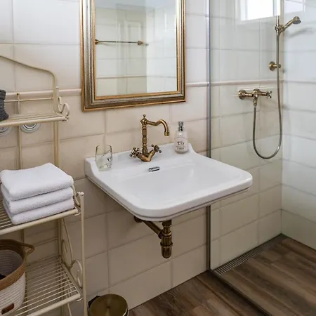 Apartmán Nad Modravou *